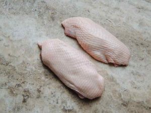 Rocket & shallot sausages